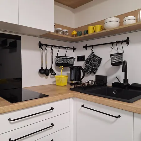 Apartment Yellow
